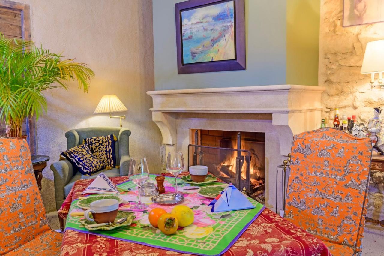 Bastide De Bellegarde Bed and Breakfast Αβινιόν Εξωτερικό φωτογραφία