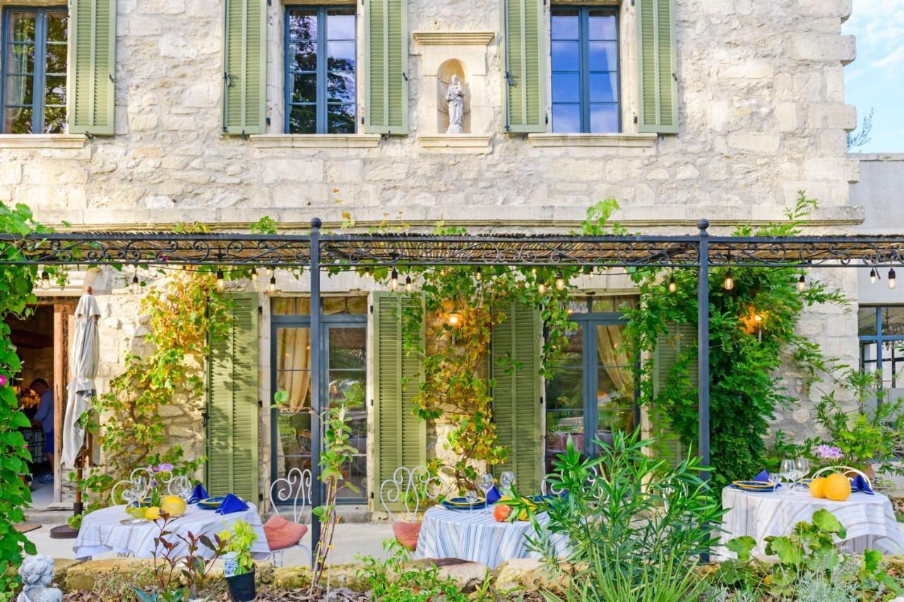 Bastide De Bellegarde Bed and Breakfast Αβινιόν Εξωτερικό φωτογραφία
