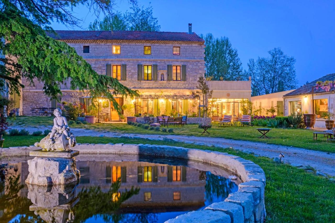 Bastide De Bellegarde Bed and Breakfast Αβινιόν Εξωτερικό φωτογραφία