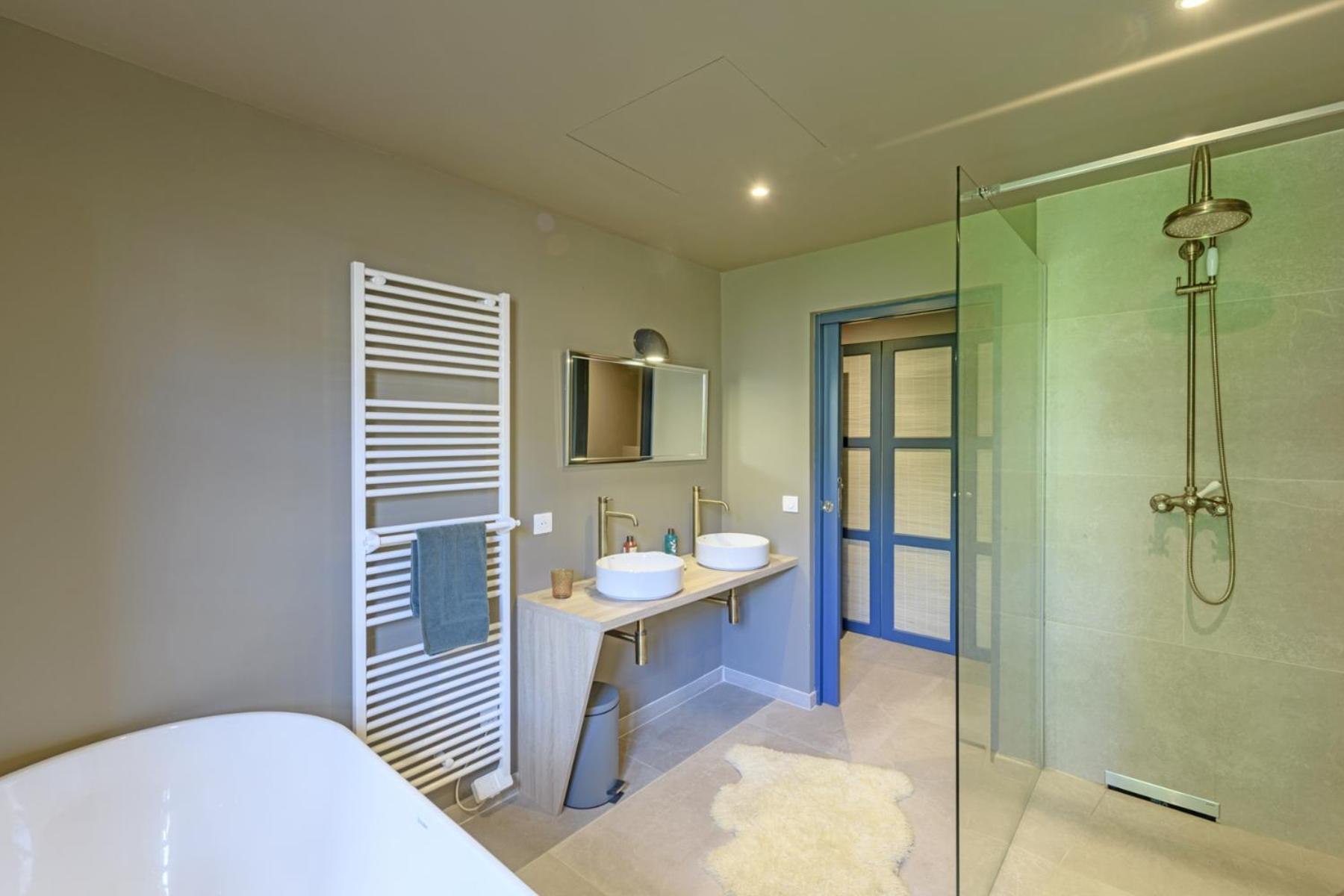 Bastide De Bellegarde Bed and Breakfast Αβινιόν Εξωτερικό φωτογραφία