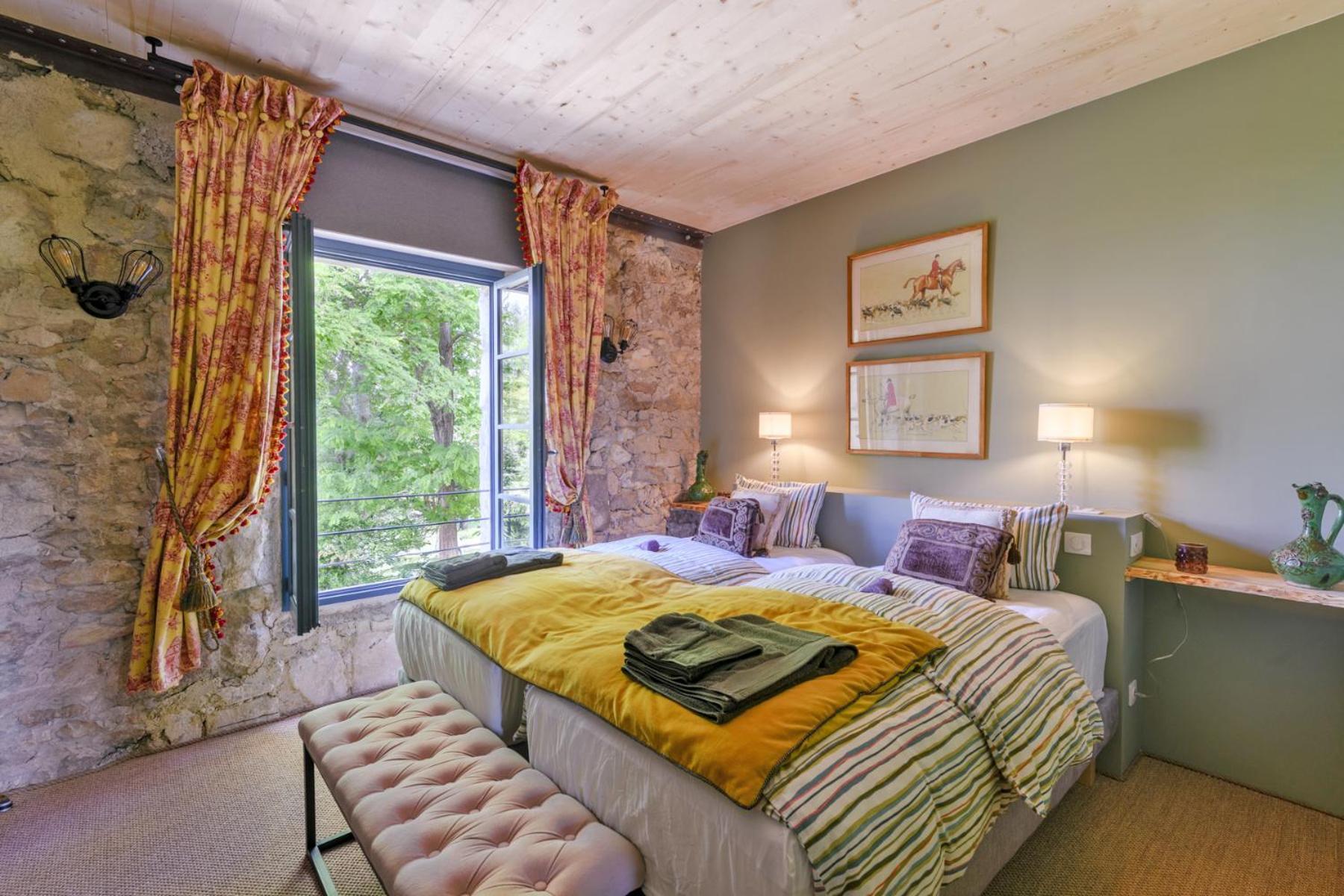 Bastide De Bellegarde Bed and Breakfast Αβινιόν Εξωτερικό φωτογραφία